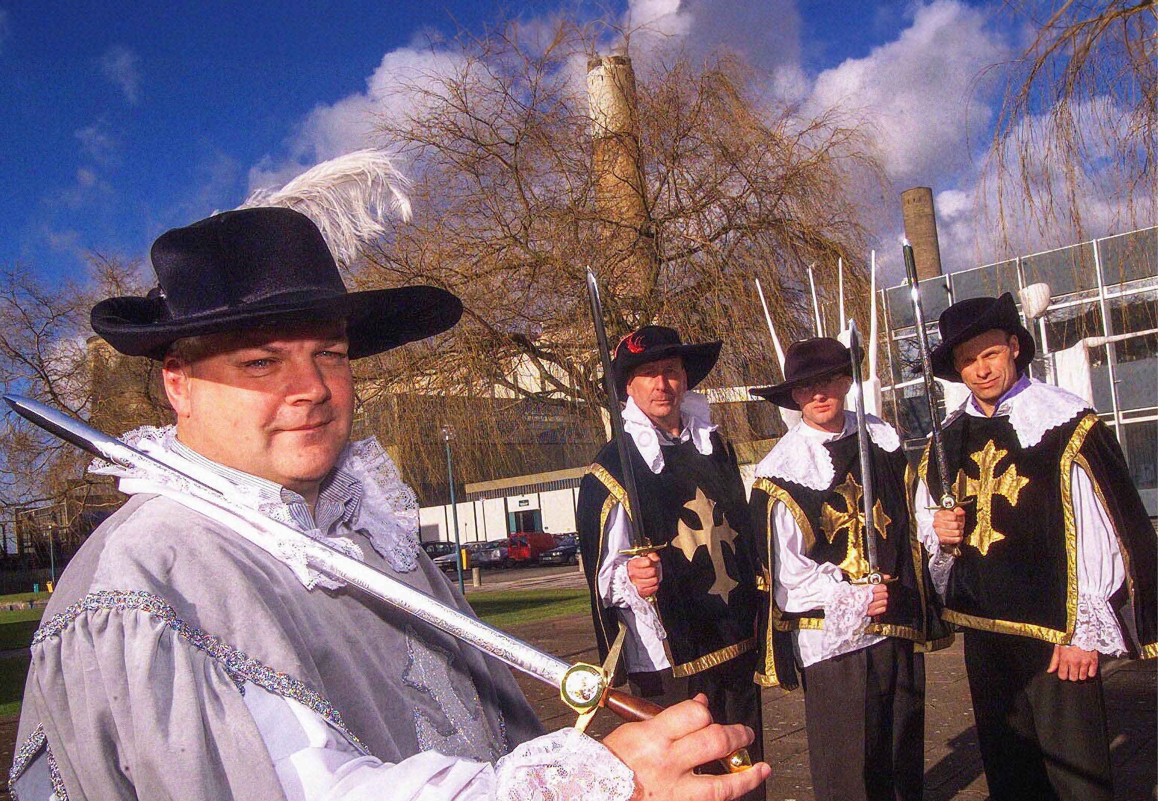 (PHOTO SHOOT NO.0102-058 DIG) RATCLIFFE POWER STATION CELEBRATE WINNING THE BRITISH SAFETY COUNCIL SWORD OF HONOUR.  THE MUSKETEERS ALL FOR ONE AND ONE FOR ALL ARE (L-R) GARY ULLIOTT Plant Manager Ratcliffe, GEORGE WYNNE Contracts Manager C&D Insulation, KARL TOPLISS Contracts Manager NSG Scaffolding AND BRETT HALLIGAN Contracts Manager Norec.