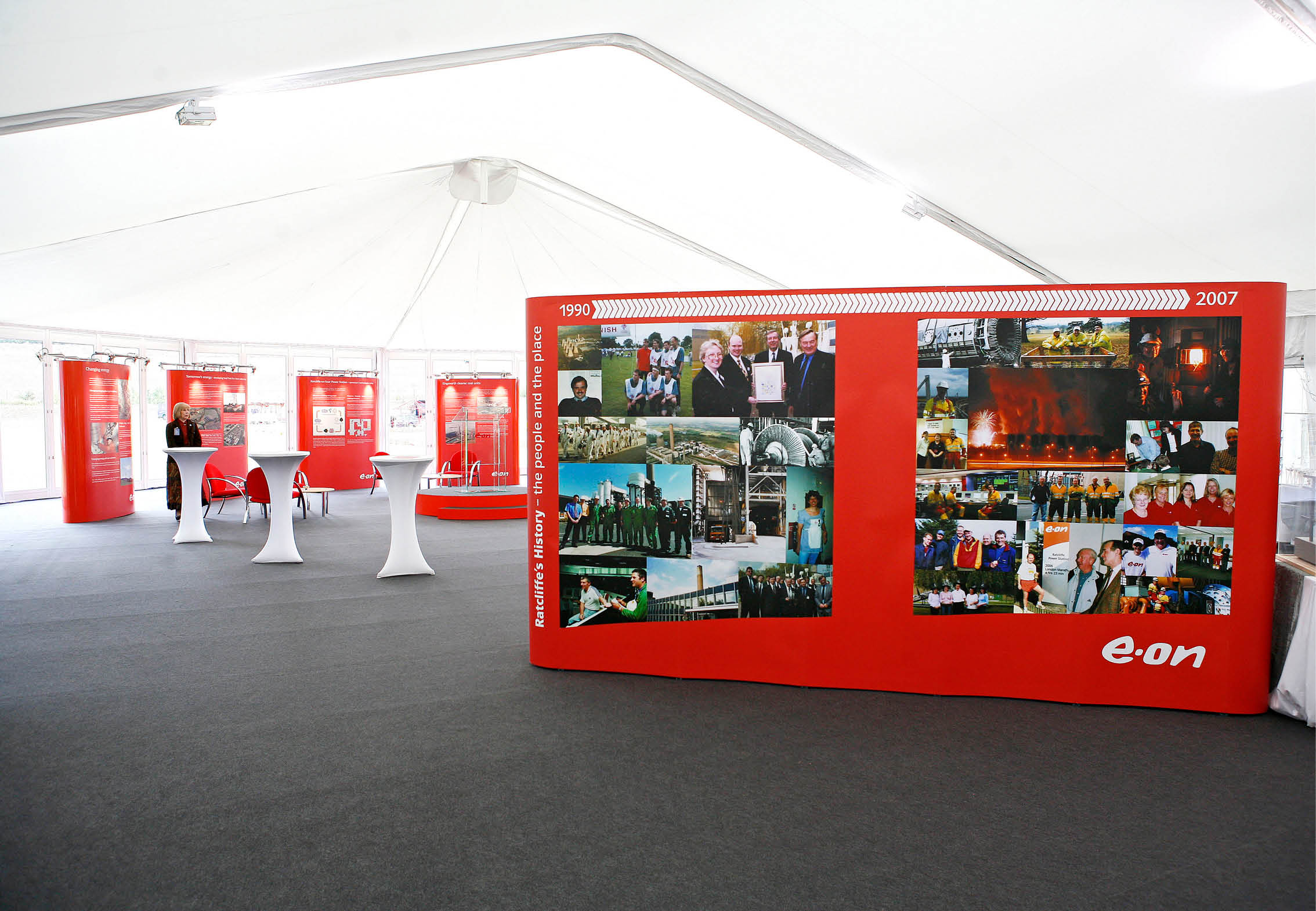 (Photoshoot 0907-059) VIP day at Ratcliffe Power Station to mark 40 years of generation at the station.